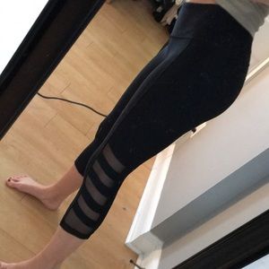 Mondetta crop cutout leggings